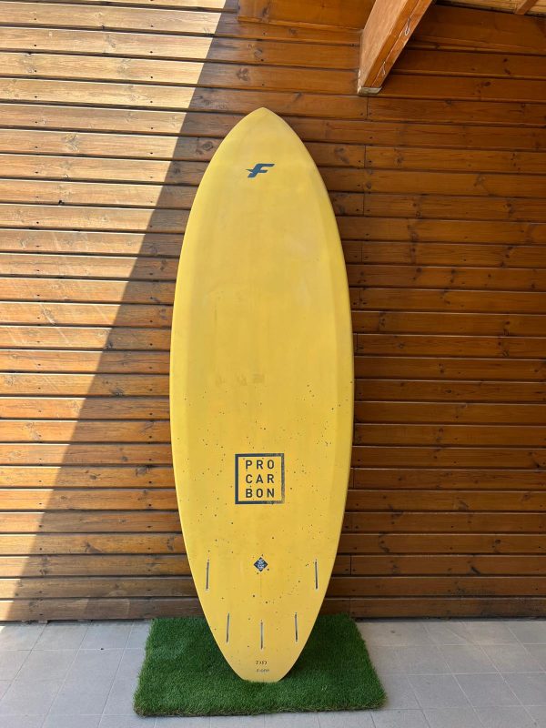⁦MADEIRO Carbon PRO 8.3 2022⁩ – תמונה ⁦2⁩