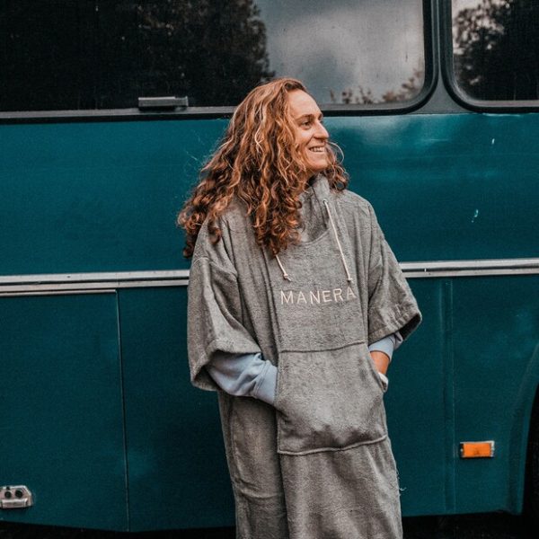 ⁦פונצ'ו קיץ MANERA⁩ – תמונה ⁦6⁩