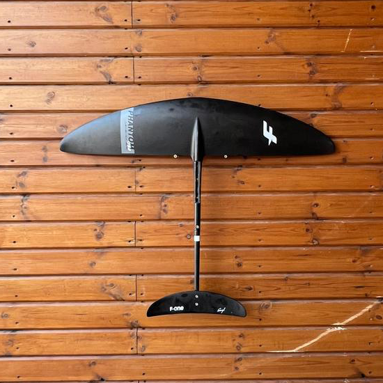 PHANTOM CARBON 1780 ק.פ