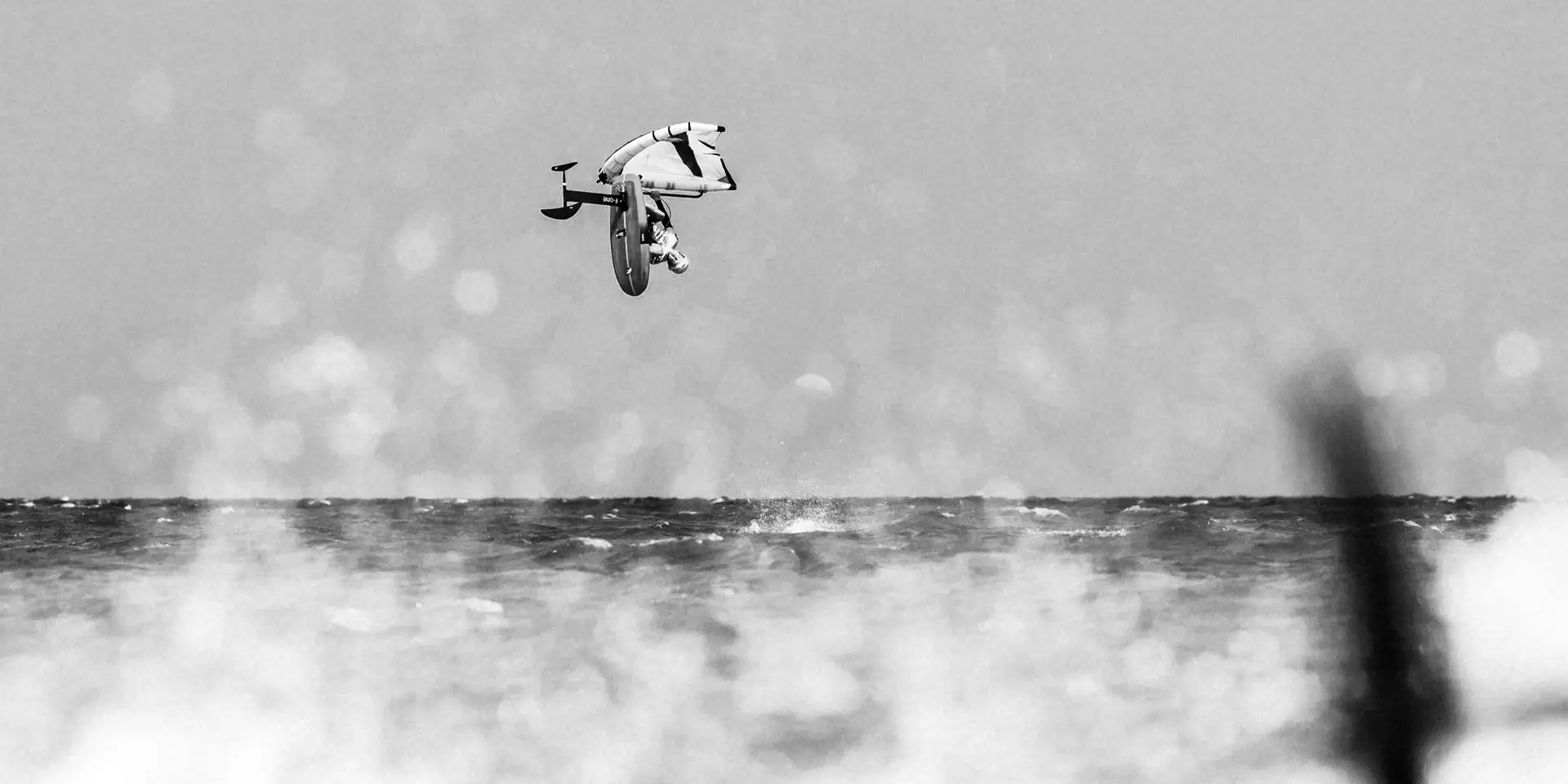 CARBON BOOM - STRIKE V.4 - מנור לווינג – תמונה 5